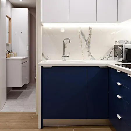 Blu & Marrone Suites-parking Included Salonicco