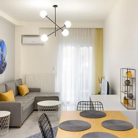 Blu & Marrone Suites-parking Included * Salonicco