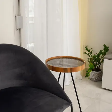 Апартаменты Blu & Marrone Suites-parking Included *